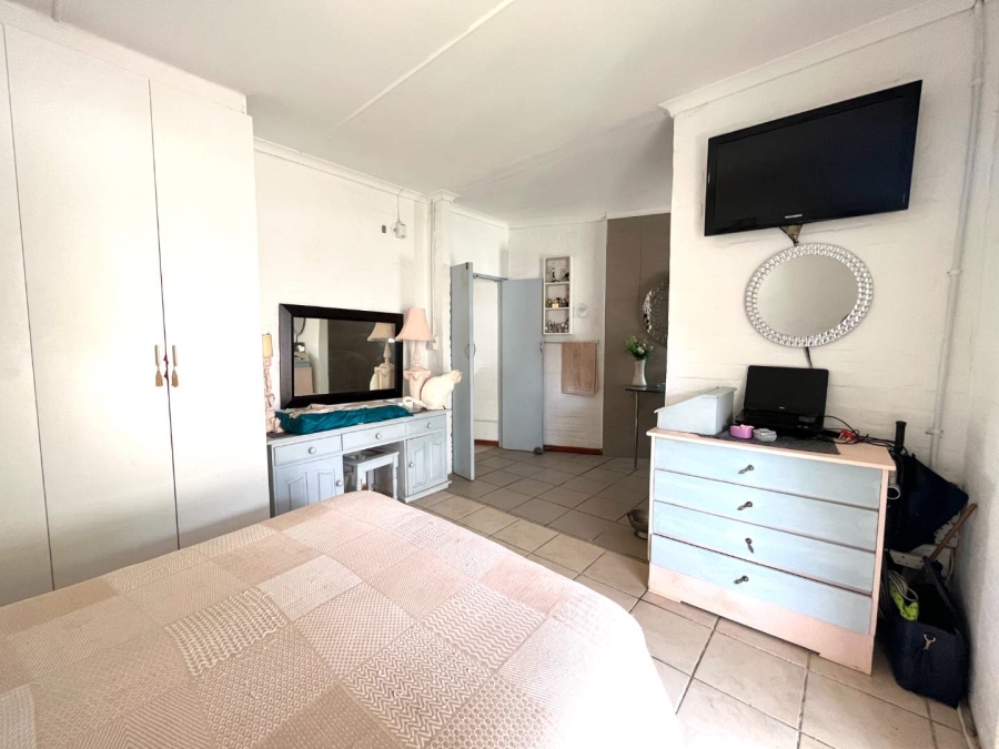 2 Bedroom Property for Sale in Fisherhaven Western Cape